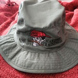 Mens Adult Max Fire Training Bucket Hat! Adjustable Great Condition!